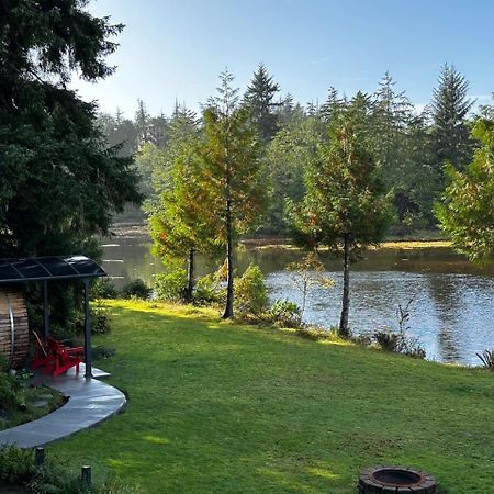 Liahona Guest House Ucluelet Exteriör bild